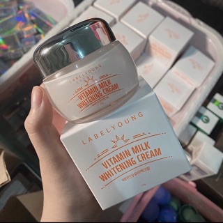 (แท้/พร้อมส่ง) ครีมหน้าสด LABELYOUNG Vitamin Milk Whitening Cream (55 g.)