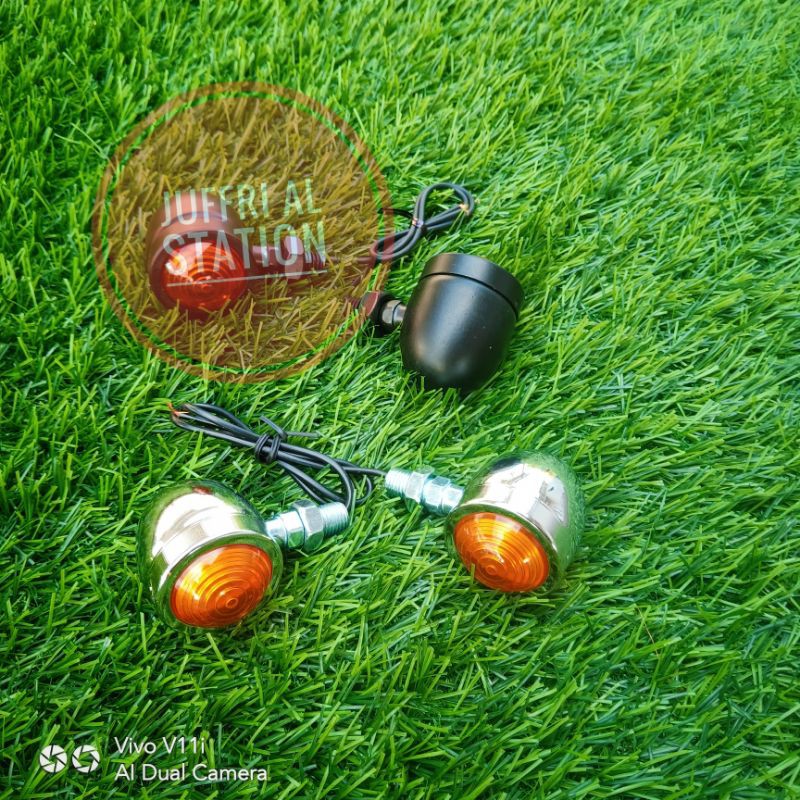 สัญญาณ Belakang Honda C70 Custom