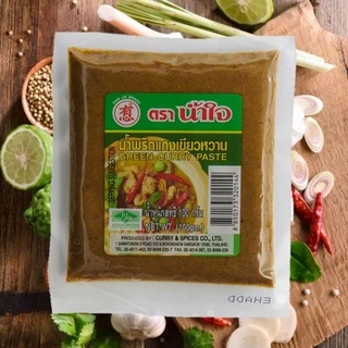 พริกแกงเผ็ด​ พริกแกงเขียวหวาน​ พริกแกงส้ม​ พริกแกงแพนง​ ตราน้ำใจ​ 100 กรัม