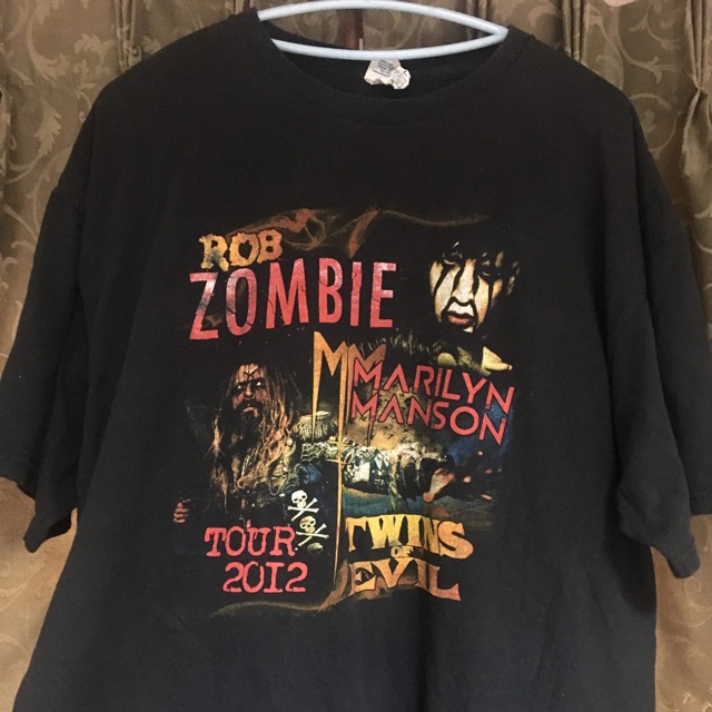 ขายเสื้อทัวร์ร่วม rob zombie marily manson ไซรxl