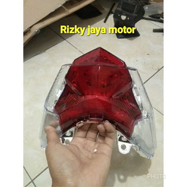 โคมไฟท้าย Vario 125 150 Led