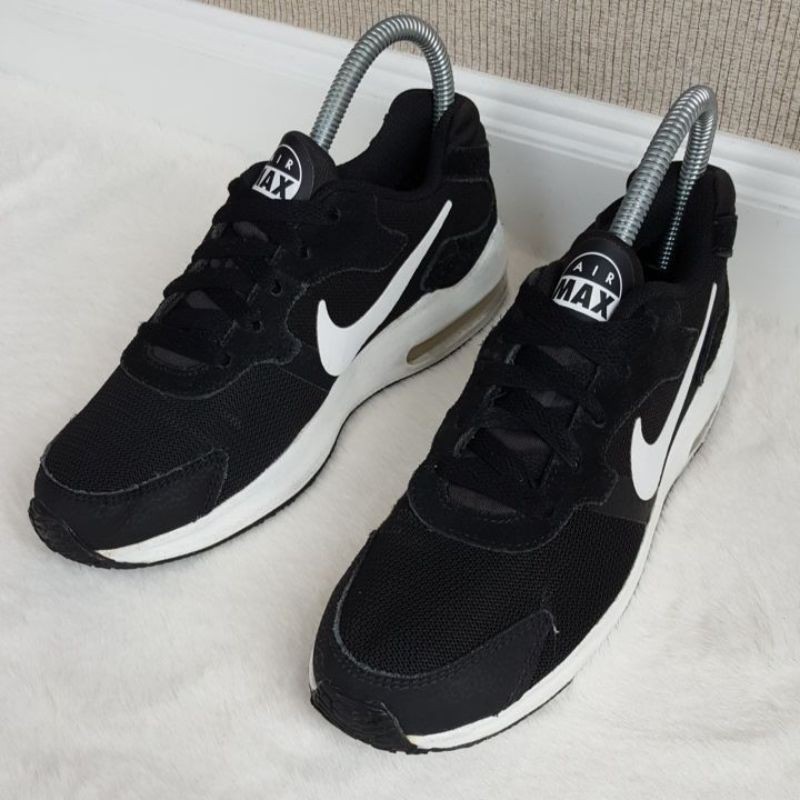 รองเท้ามือสอง Nike Air Max Guile(Size 36.5 / 23 Cm.)