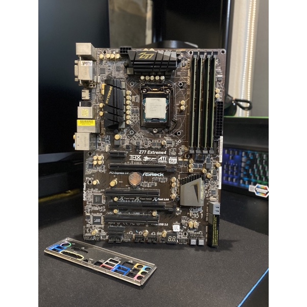 ASrock Z77 Extreme 4 (LGA1155)