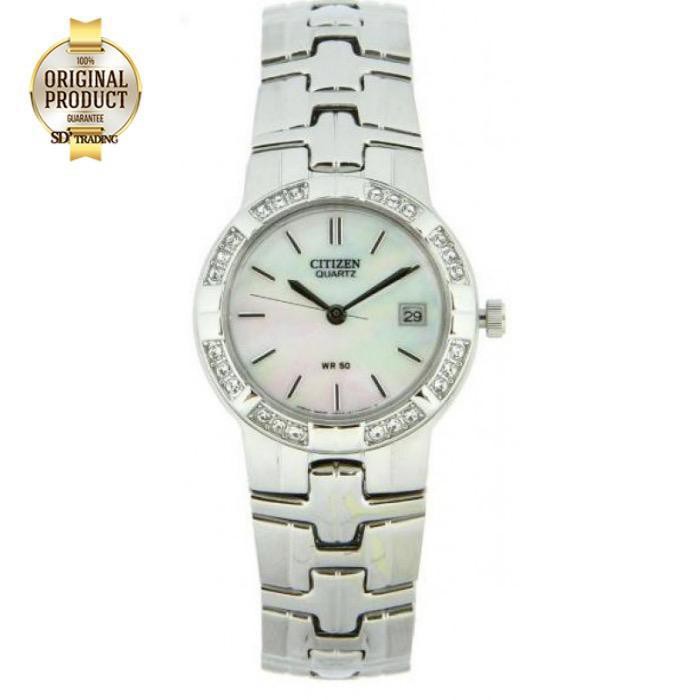 CITIZEN Quartz นาฬิกาข้อมือผู้หญิง Stainless Strap รุ่น EU2670-56D - Silver/Pearl
