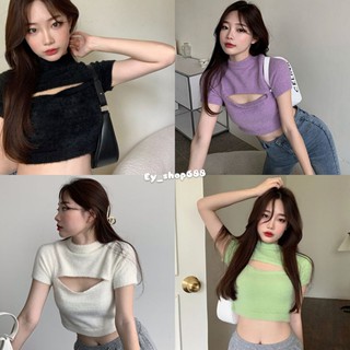 Ey_shop688​🥑 พร้อมส่ง 🥑 เสื้อครอปแขนสั้นว้าวหน้า ผ้ากำมะหยี สไตล์น่ารัก เนื้อผ้านิ่มมมากก #1114