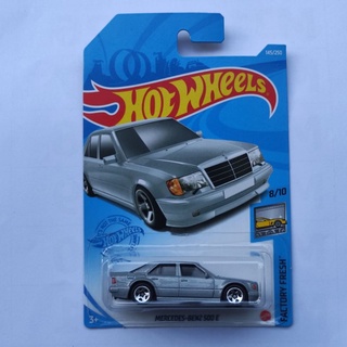 hot wheels Mercedes Benz 500 e