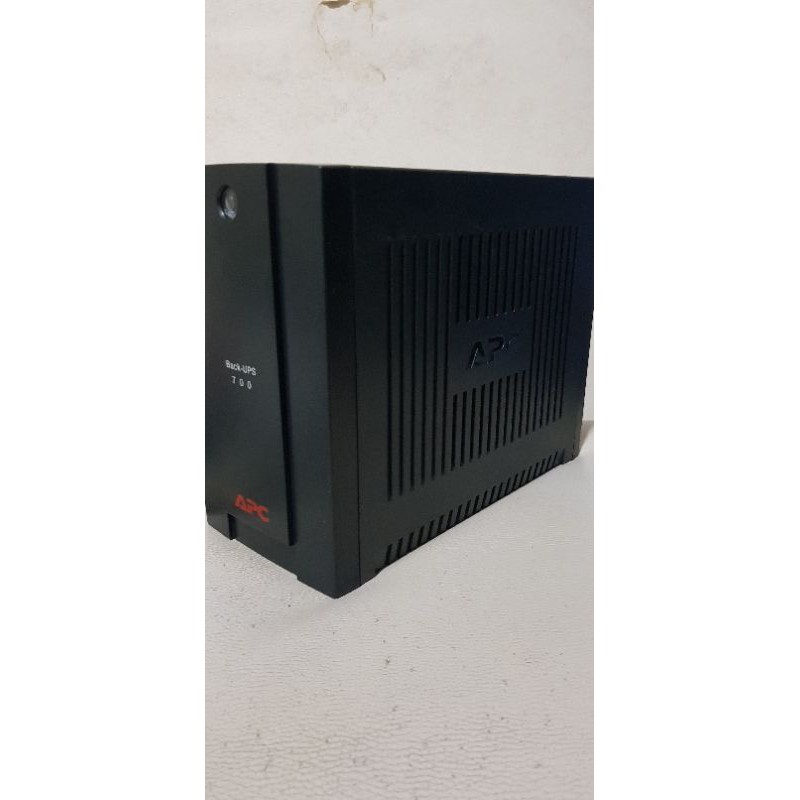 UPS APC 700 VA/390 WATT ( BX700U-MS )  มือสอง