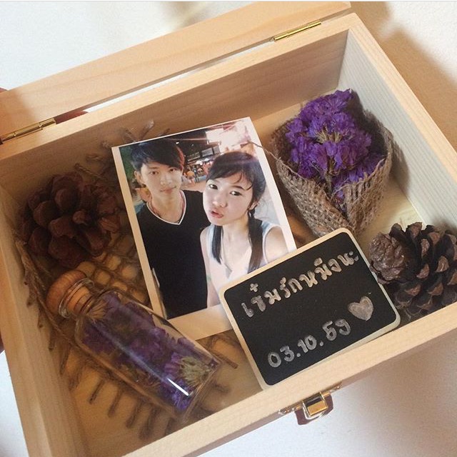 กล่องไม้ฝากระจกเป็นของขวัญให้แฟนได้น้า | Shopee Thailand