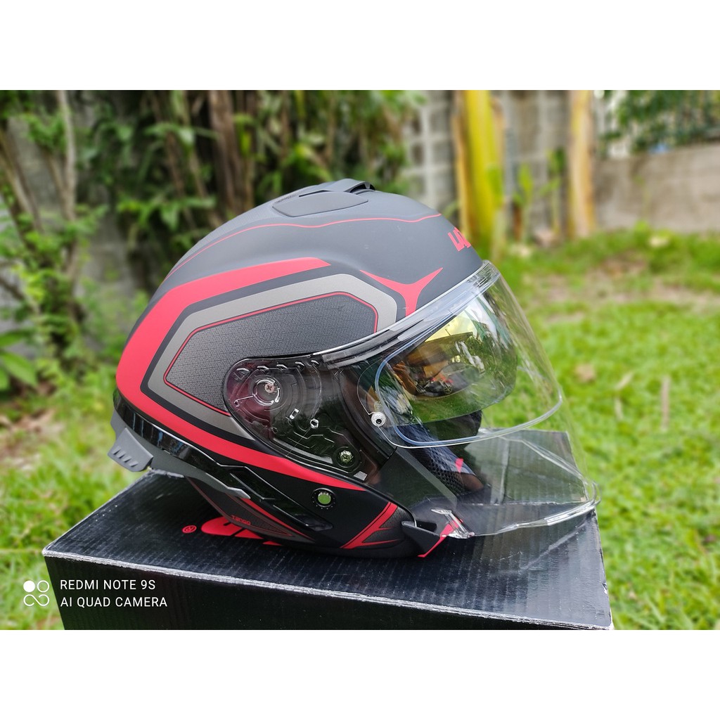 หมวก  helmet   ยี่ห้อ Lazer รุ่น  Tango