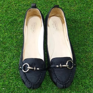 Coachแท้ ส่งฟรี sale💥Sz37.5-38 ความยาว24.5cm (เหมาะสำหรับเท้า 38)