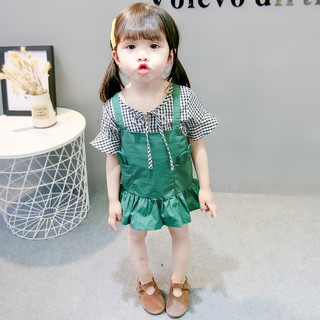 ✅พร้อมส่ง✅ ชุดเซตเสื้อลายสก็อตสีดำ เอี๊ยมกระโปรงสีเขียว