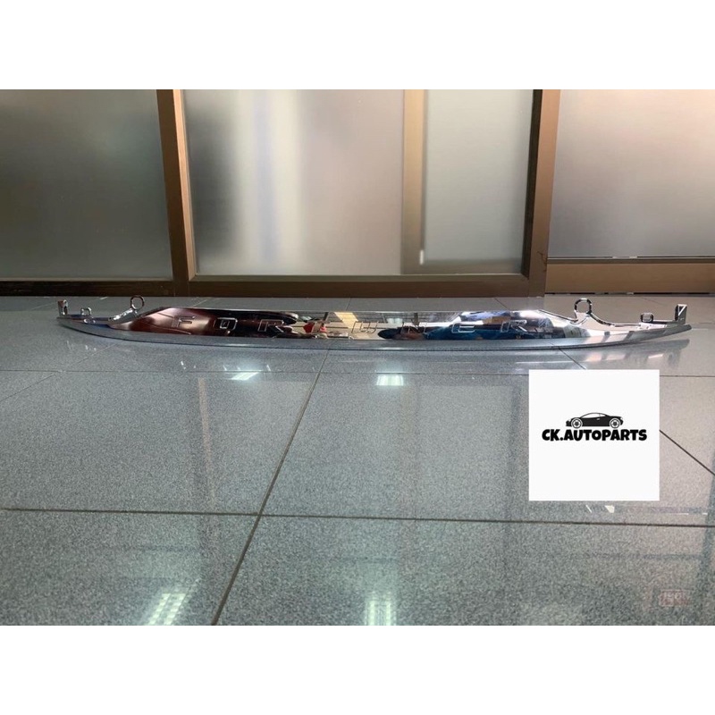 คิ้วฝาท้าย Fortuner (ปี 2015)