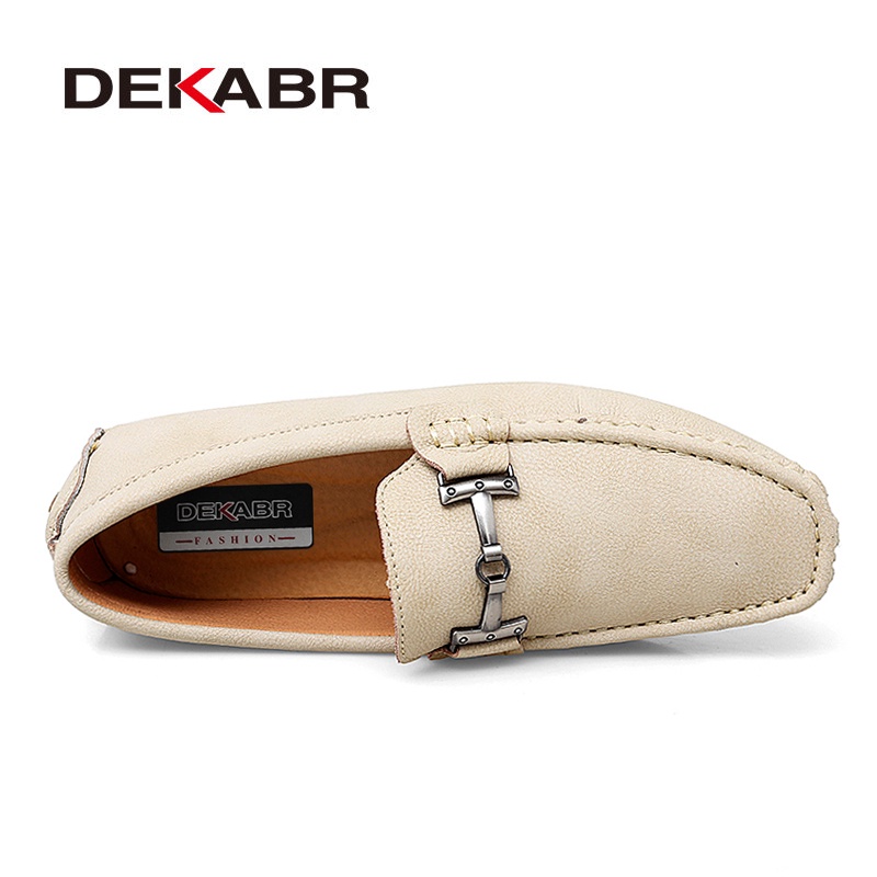 Dekarb รองเท้าโลฟเฟอร์ลําลอง หนังวัวแท้ น้ําหนักเบา กันลื่น หรูหรา ใส่สบาย แฟชั่นสําหรับผู้ชาย