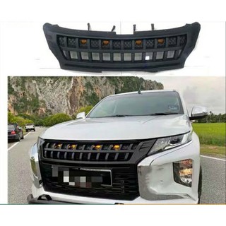 กระจังหน้า triton 2019 2020 2021 2022  V2 LED สีส้ม 3 จุด ลายใหม่ล่าสุด