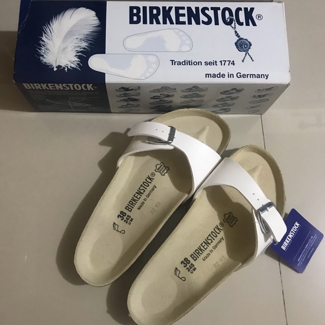 รองเท้า BIKENSTOCK SIZE : 38 ของแท้ ของใหม่