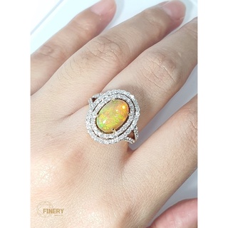 แหวน โอปอ 18k. น้ำหนัก 5.60กรัม