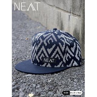 NEAT หมวกแก๊ปทรง Snapback : สีกรมท่า