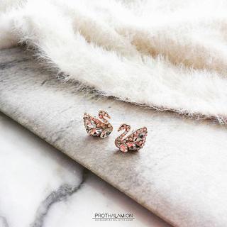 Luxury Chic Cute Diamond Swan Earrings : ต่างหู ตุ้มหู หงส์ ประดับ เพชร