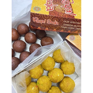 Set ขนมอินเดีย ลัดดู และ กุหลาบจามุน อย่างละครึ่งกิโล