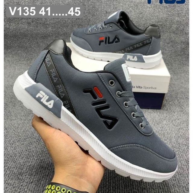 FILA มีไซส์รองเท้าตามภาพ รองเท้า งานผสม รุ่นใหม่