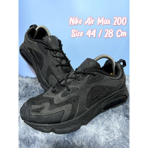Nike Air Max 200 Size 44 / 28 Cm รองเท้าผ้าใบมือสอง คุณภาพดี ราคาสบายกระเป๋า
