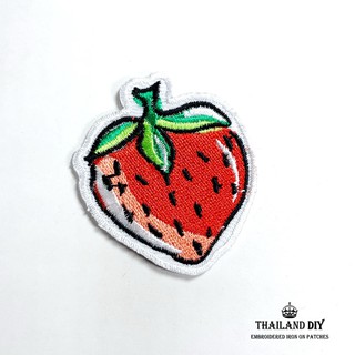 ตัวรีดติดเสื้อ งานปัก สตอเบอรี่ น่ารัก ลายการ์ตูน ผลไม้ สตรอว์เบอร์รี Strawberry Patch  DIY ตัวรีด อาร์ม ตกแต่งเสื้อผ้า