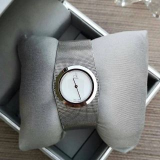 CALVIN KLEIN
Impulsive White Dial Steel Mesh Ladies Watch
K3T23126