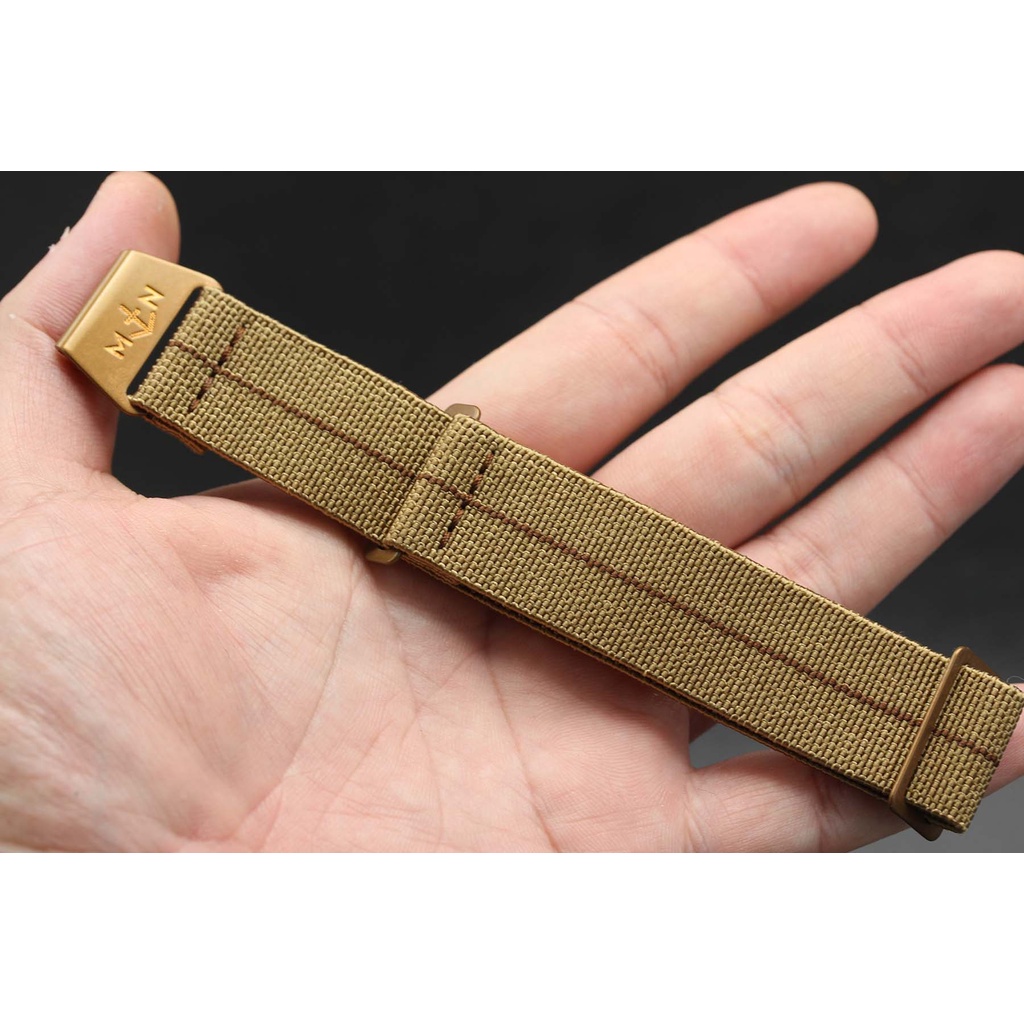 สายนาโต้ mn strap by erika's originals รุ่น new sahara browncenterline bronze buckle