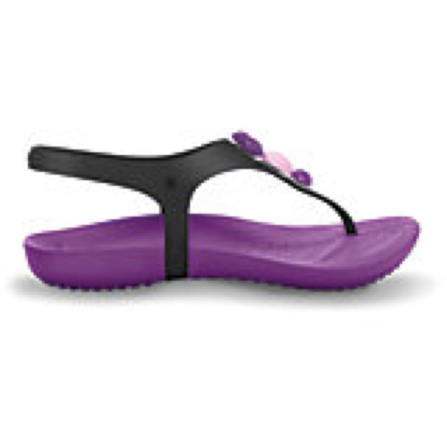 รองเท้าเด็ก Crocs แท้ Aliana Girls Color:Black / Dahlia Size c9 , c12 ส่งฟรี