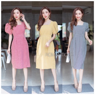 พร้อมส่ง เดรสคอเหลี่ยมผ้าลายสก็อต แขนตุ๊กตา ซิปหลังคะ