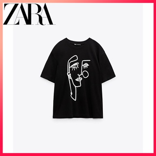 Zara ฤดูใบไม้ร่วง / ฤดูหนาว ใหม่ ผู้หญิง สีดํา ปักดีเทล คอกลม แขนสั้น เสื้อยืด