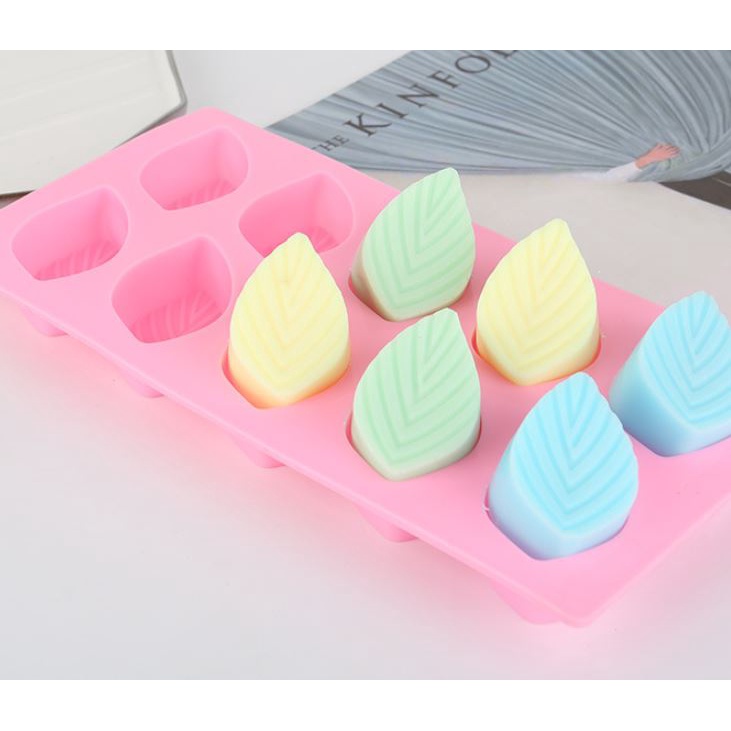 แม่พิมพ์สบู่ ซิลิโคนวุ้น รูปใบไม้ 10 ช่อง 28 กรัม ขนาด 1ช่อง 5.8 * 3.6* 2.2 CM. ใช้ทำบล็อก ขนม ทนความร้อน