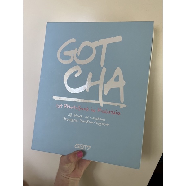[ส่งต่อ] Gotcha GOT7 1st photo book in Malaysia