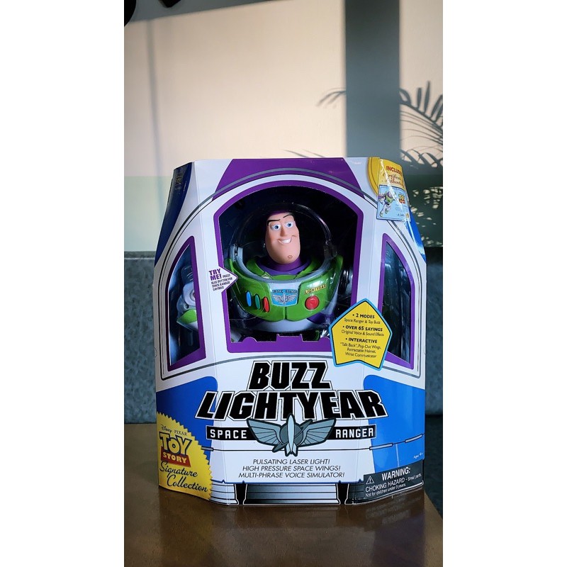 Buzz lightyear Toy story signature collection