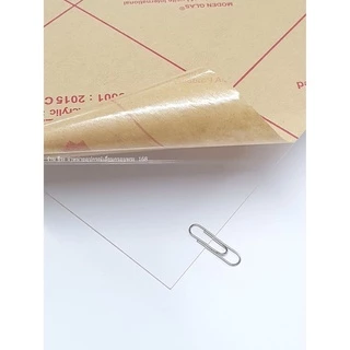 แผ่นอะคริลิคใส Modern Glas หนา 0.8 - 1 mm สั่งขั้นต่ำ 2 แผ่น(ขนาด 31 x 31 cm)