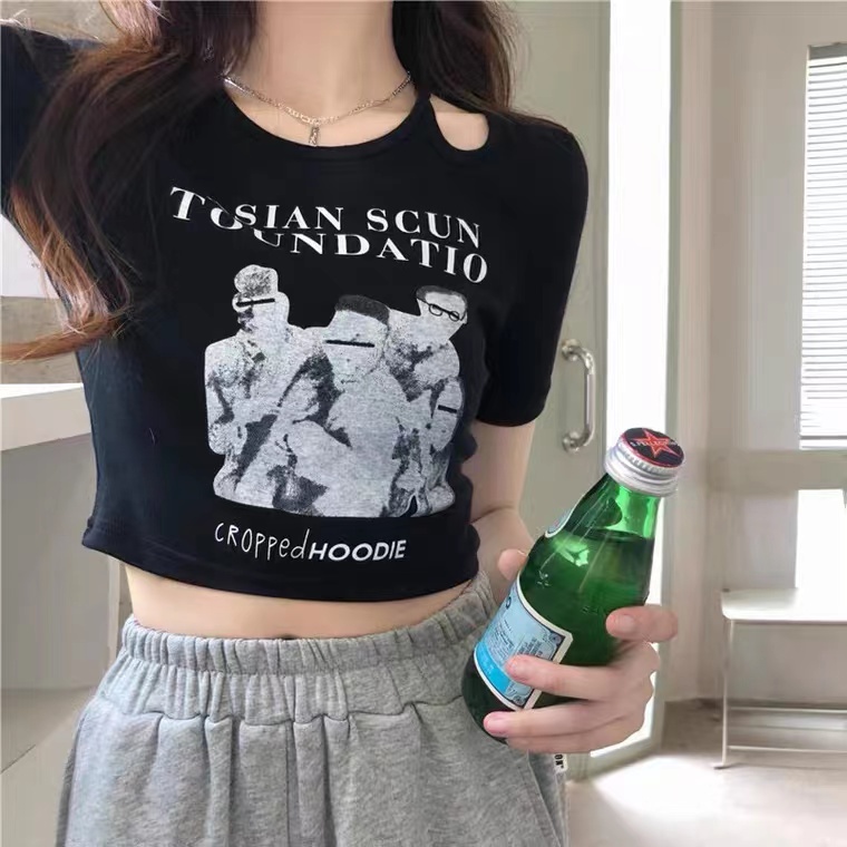 เสื้อยืดสตรีแขนสั้นสไตล์อเมริกันวินเทจทรงเข้ารูปพอดีตัว【19】