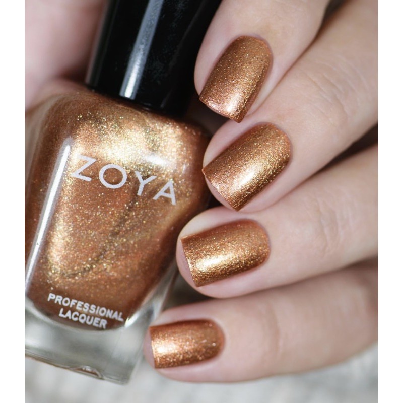 พร้อมส่ง ยาทาเล็บ Zoya Soleil ทองแดงเมทัลลิควิ้งๆ ทาปุ๊บคือมือคุณหนูคุณนาย กรีดนิ้วแล้วกดสั่งซื้อซ้อ