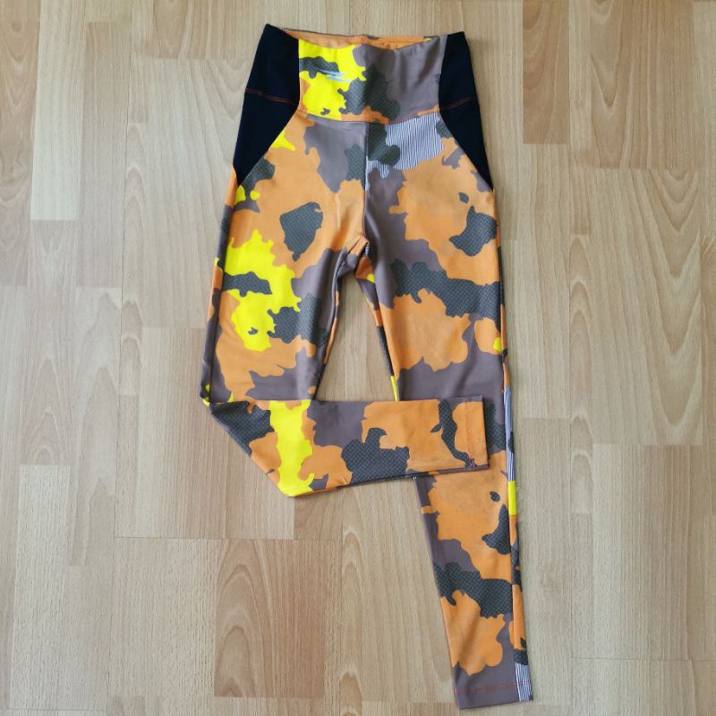 เลกกิ้งออกกําลังกายแบรนด์ zanim size s