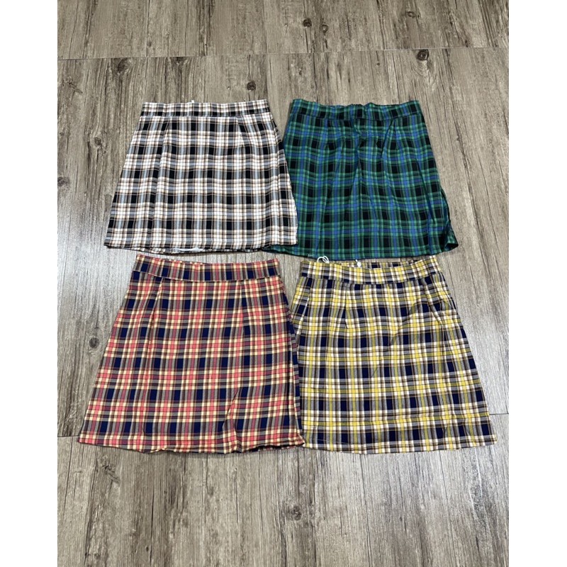 ใหม่ กระโปรง A-LINE พร้อม CARO PATTERN