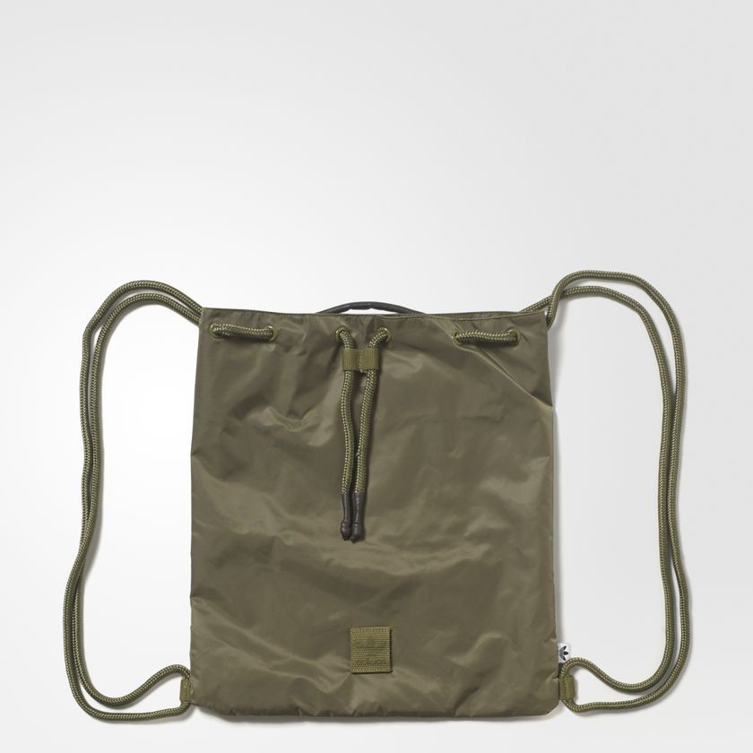 กระเป๋า WOMEN'S BUCKET GYMSACK