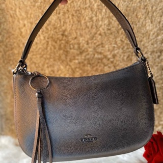 ♥️Shop♥️มาพร้อมถุงผ้า COACH Sutton crossbody  ♥️28cm (L) x 19cm (H) x 7cm (W)