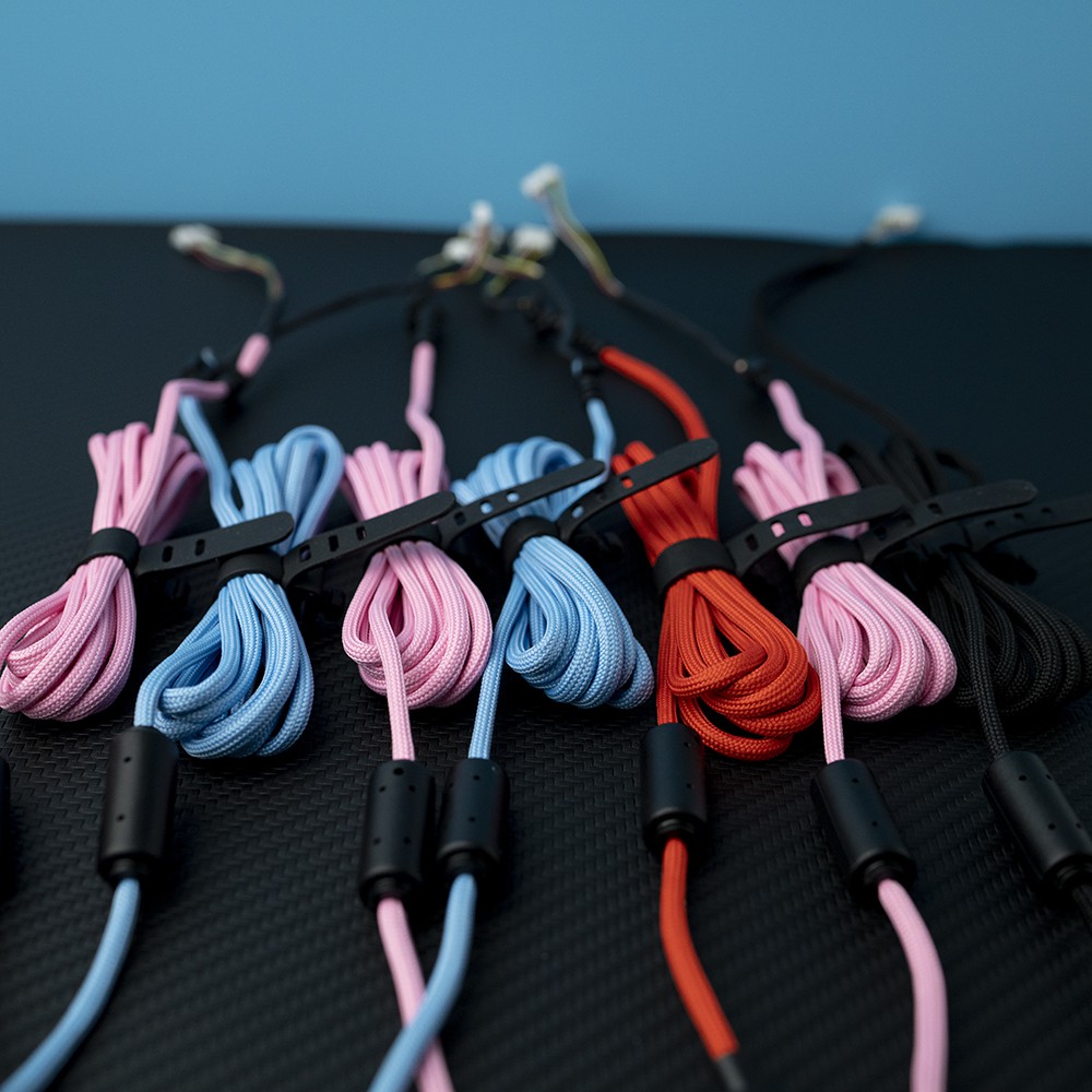 สายเม้าส์ สายผ้าแบบเบา PARACORD ไม่ต้องใช้เม้าส์บันจี้ (ทักแชทแจ้งรุ่นก่อนสั่งซื้อ เพื่อเชครุ่นของเม้าส์นะครับ)