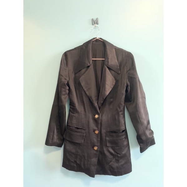 SH1 เสื้อสูทสีดำ เรียบๆ