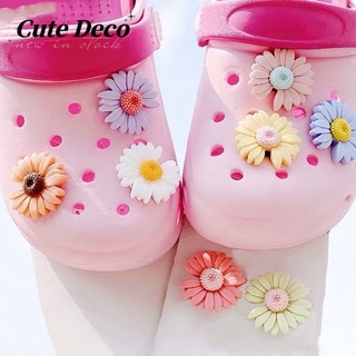 【 Cute Deco 】ดอกทานตะวันน่ารัก (8 สี) สีขาว / ชมพู / เหลือง / เขียว Charm Button Crocs / Cute Jibbitz Croc Shoes DIY / Charm วัสดุเรซิน สําหรับ DIY