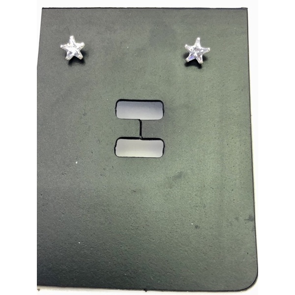 Star 4MM CZ Earring White Color Earing Stud .