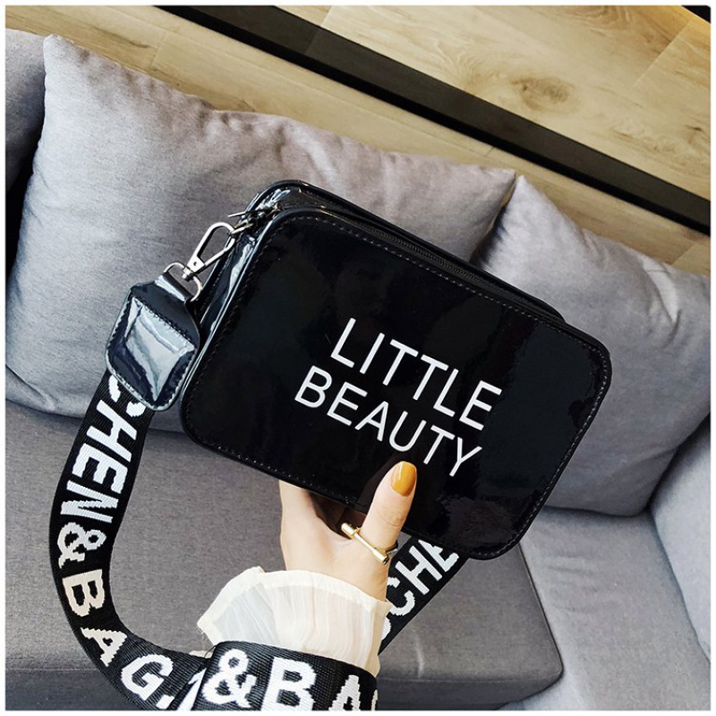 กระเป๋าสะพายข้างผู้หญิง 2020 New Single Shoulder Messenger Bag Small