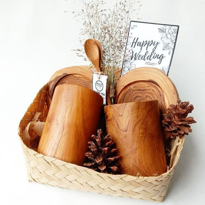 WEDDING HAMPERS BIRTHDAY GRADUATION SOUVENIR WEDDING GIFT BOX ANNIVERSARY GIFT