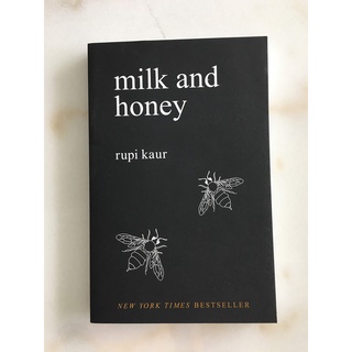 Milk and Honey หนังสือภาษาอังกฤษมือ 1 นำเข้า พร้อมส่ง