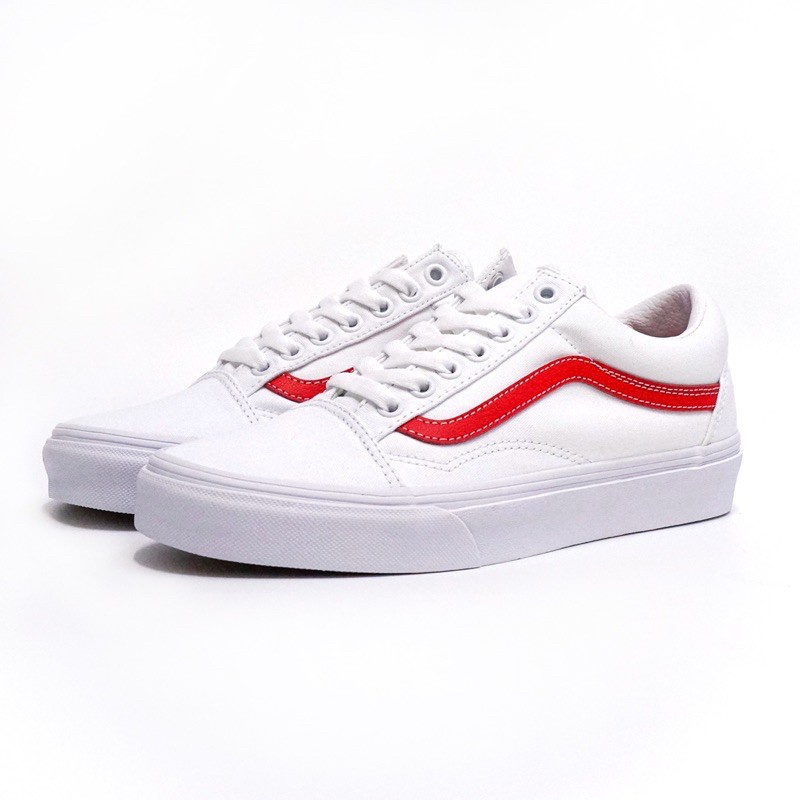 Vans รองเท้าผ้าใบ Old Skool หนอนแดง High Risk Red/True White ( VN0A3WKT4PE )