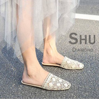 รองเท้าเปิดส้นลูกไม้ สไตส์น่ารักไม่ซ้ำใคร (ลดลง1ไซส์ เช่นใส่40ให้เลือก39)
